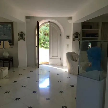 Rossi In Roma Imperiale Forte dei Marmi